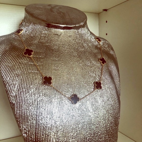 4 Leaf Clover Onyx Alhambra Necklace - Picture 1 of 2